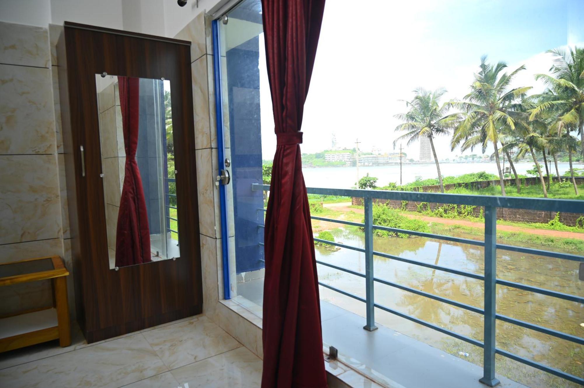 Blue Pearl Beach Guest House Mavalli Exterior photo